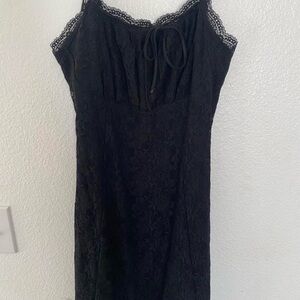 Elegant Black Lace Dress